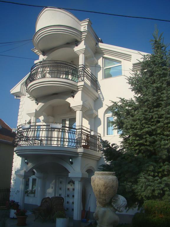 Apartment Cace Kumanovo Extérieur photo